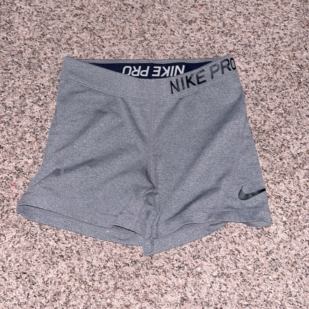SOLD grey nike pro shorts